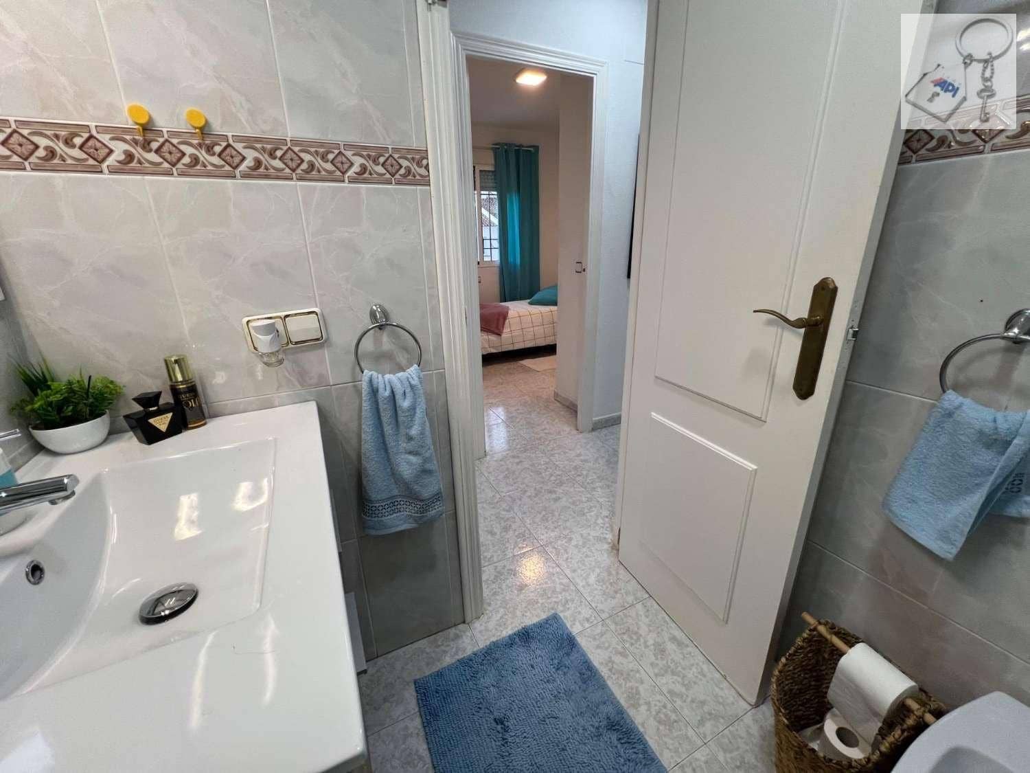 4 camera da letto Villetta a Schiera in vendita in Aguas Nuevas con garage - 238.000 € (Rif: 8884032)