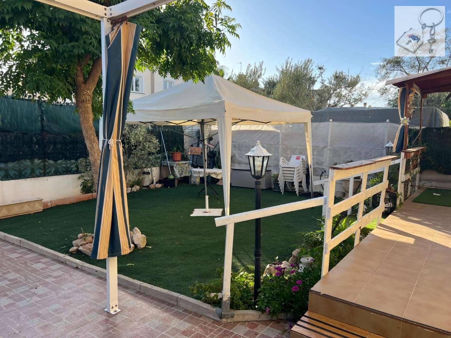 4 camera da letto Villetta a Schiera in vendita in Aguas Nuevas con garage - 238.000 € (Rif: 8884032)