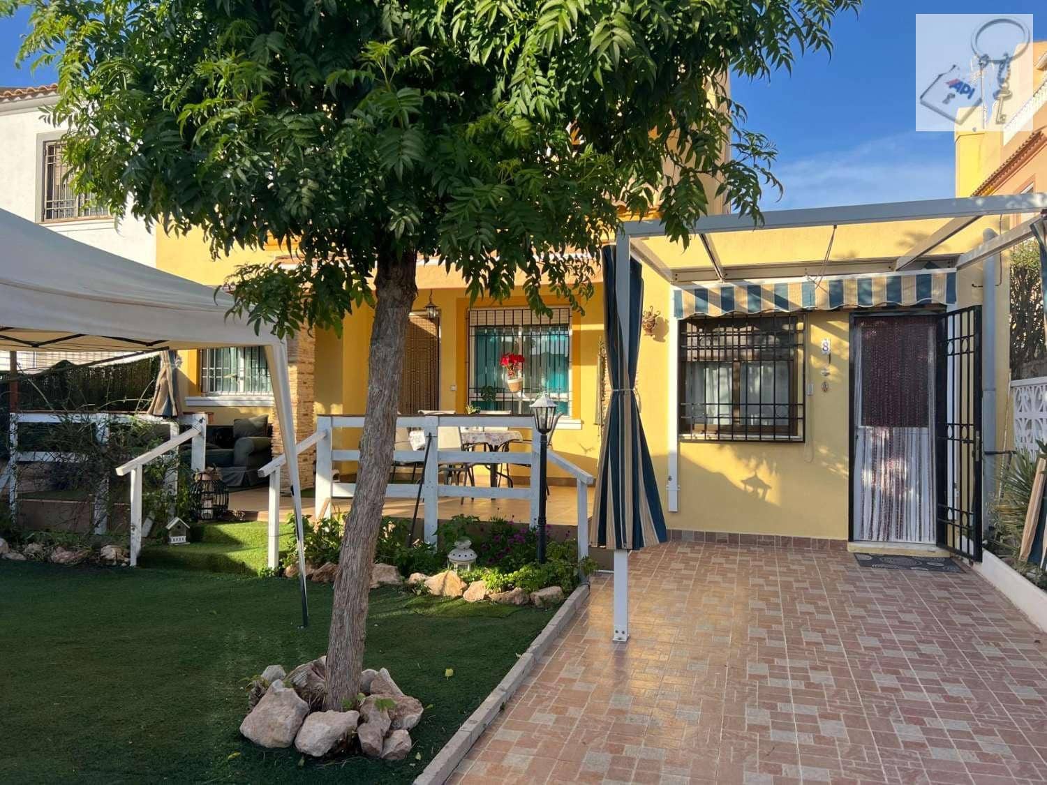 4 camera da letto Villetta a Schiera in vendita in Aguas Nuevas con garage - 238.000 € (Rif: 8884032)