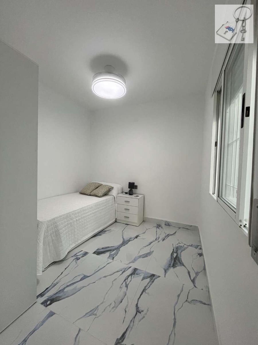 2 soveværelse Bungalow til salg i El Chaparral med garage - € 177.000 (Ref: 8907125)