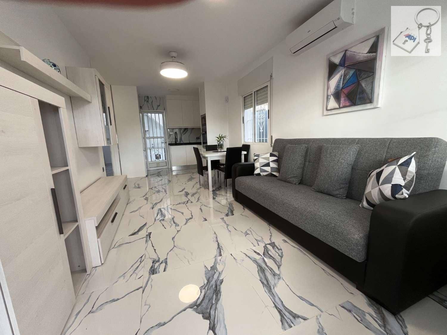 2 soveværelse Bungalow til salg i El Chaparral med garage - € 177.000 (Ref: 8907125)