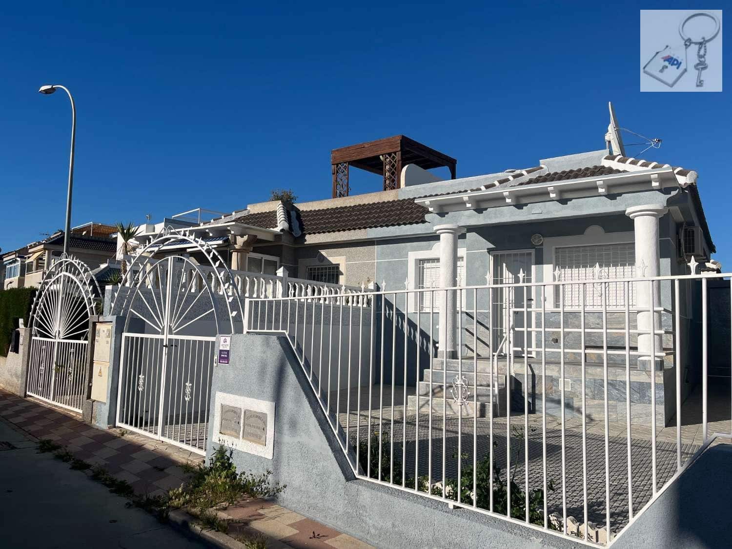 2 soveværelse Bungalow til salg i El Chaparral med garage - € 177.000 (Ref: 8907125)