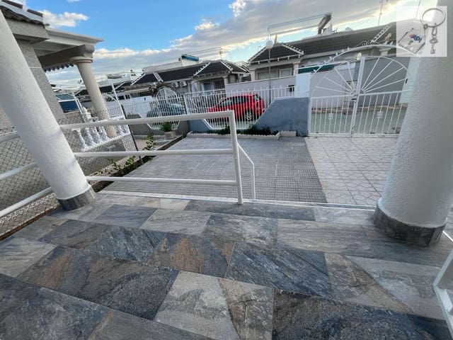 2 makuuhuone Bungalow myytävänä paikassa El Chaparral, Torrevieja mukana 
autotalli - 177 000 € (Ref: 8907125)