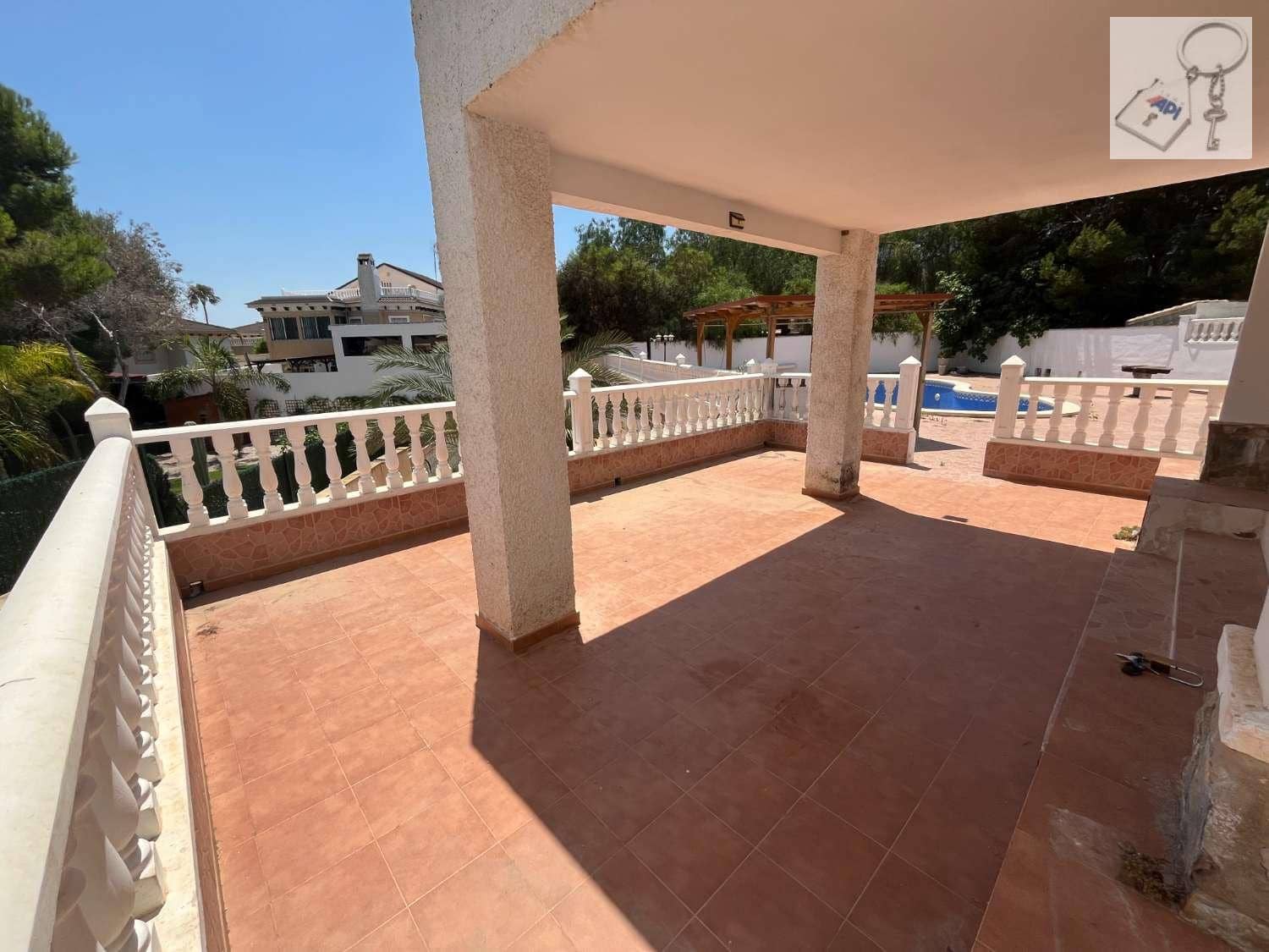 5 sypialnia Willa na sprzedaż w Pinar de Campoverde z basenem - 311 000 € (Ref: 8912699)