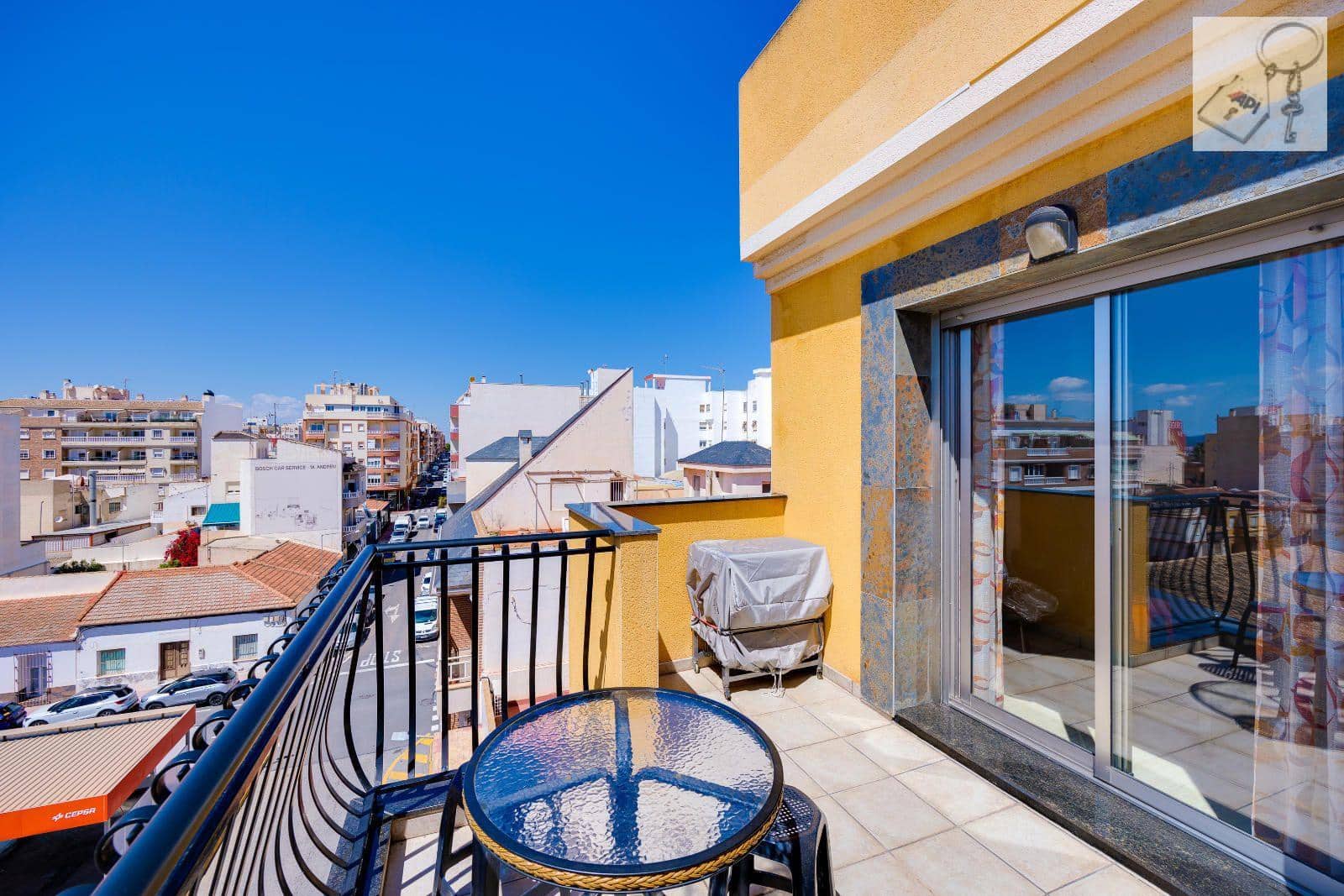 2 Zimmer Penthouse zu verkaufen in Torrevieja - 145.969 € (Ref: 8975776)