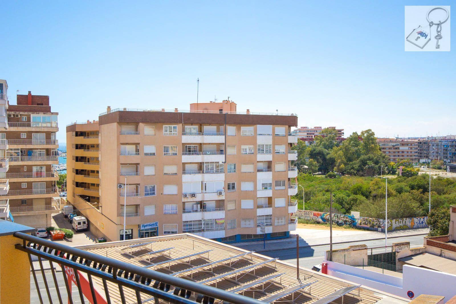 2 Zimmer Penthouse zu verkaufen in Torrevieja - 145.969 € (Ref: 8975776)