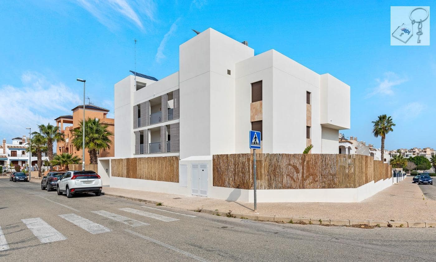 2 soverom Leilighet til salgs i Orihuela med svømmebasseng - € 359 000 (Ref: 8980556)