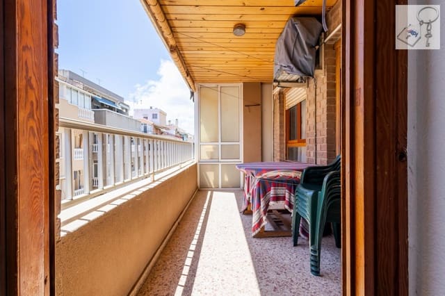 Apartamento de 3 habitaciones en Torrevieja en venta - 169.000 € (Ref: 8993560)