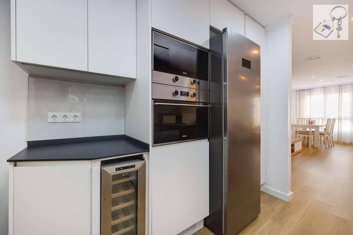 3 soverom Strandleiligheter til salgs i Torrevieja - € 259 990 (Ref: 9047653)