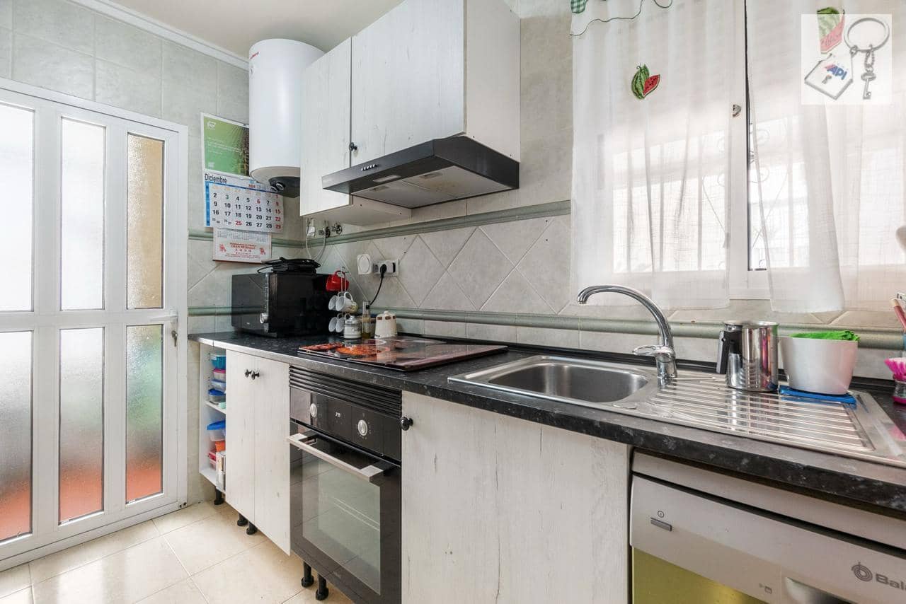 3 soveværelse Byhus til salg i Orihuela med swimmingpool - € 295.000 (Ref: 9088455)