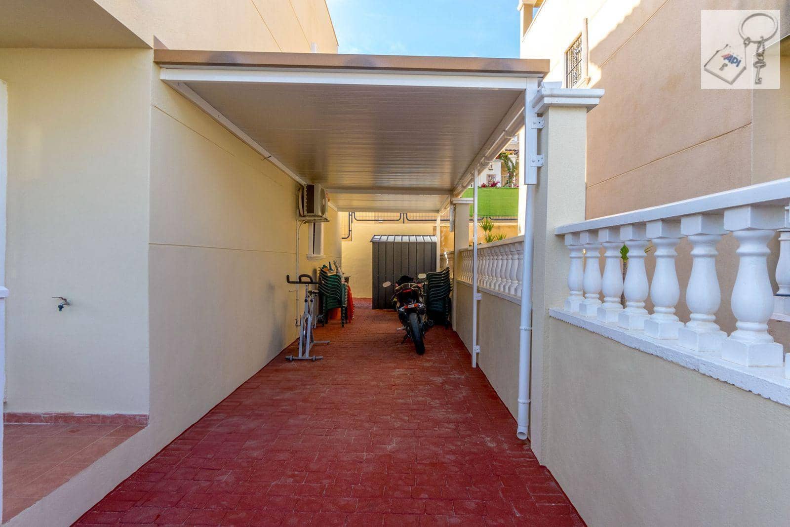 3 soveværelse Byhus til salg i Orihuela med swimmingpool - € 295.000 (Ref: 9088455)
