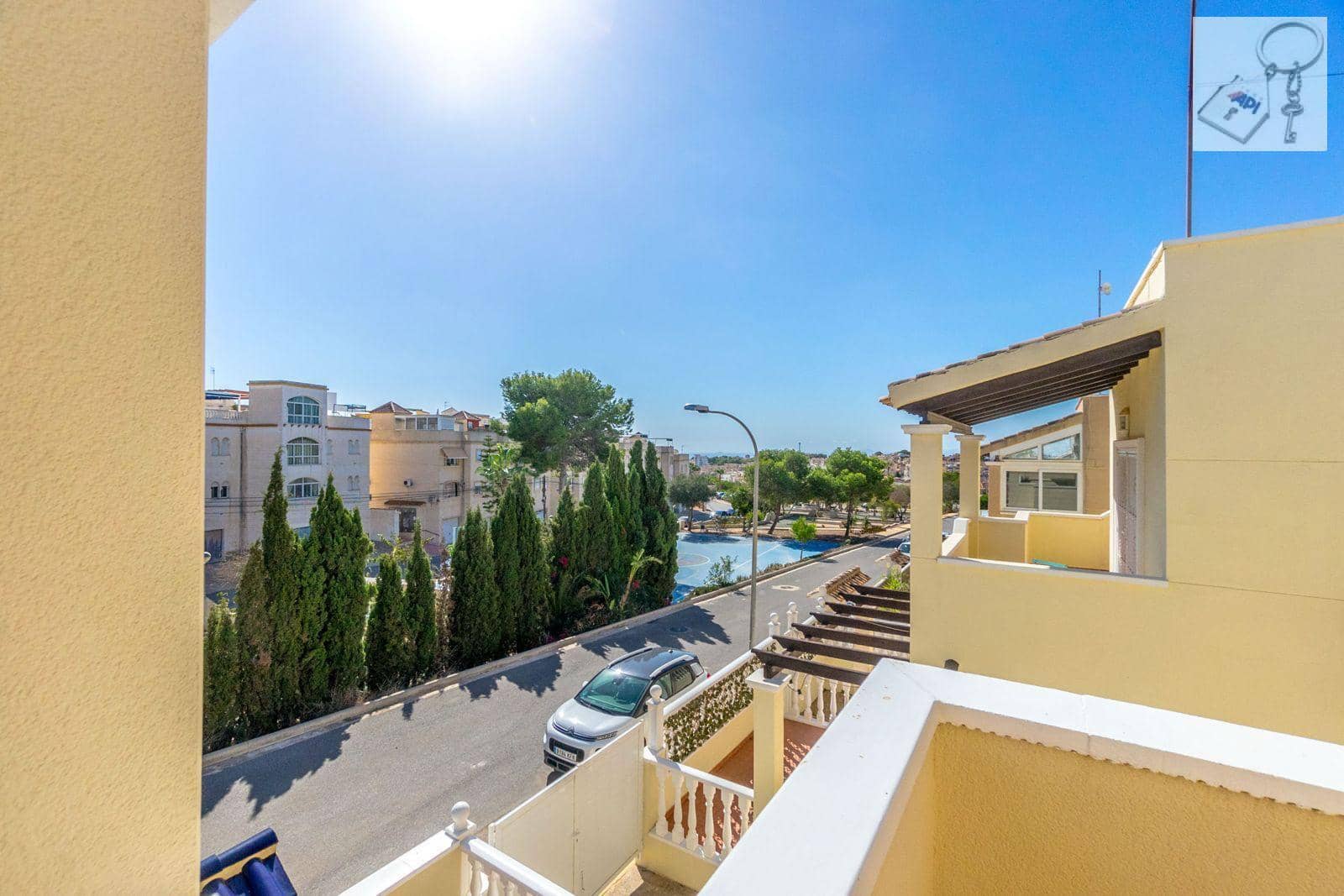 3 soveværelse Byhus til salg i Orihuela med swimmingpool - € 295.000 (Ref: 9088455)