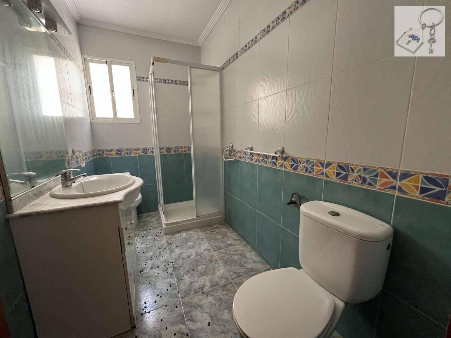 4 sovrum Villa till salu i San Miguel de Salinas med pool garage - 235 000 € (Ref: 9110030)