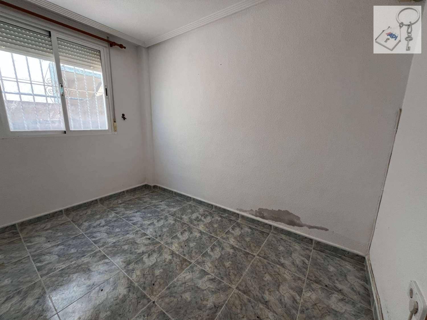 4 sovrum Villa till salu i San Miguel de Salinas med pool garage - 235 000 € (Ref: 9110030)