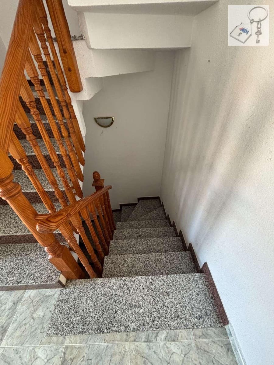 4 makuuhuone Huvila myytävänä paikassa San Miguel de Salinas mukana uima-altaan 
autotalli - 235 000 € (Ref: 9110030)