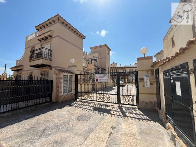 2 bedroom Bungalow for sale in La Florida, Orihuela with pool - € 148,000 (Ref: 9153602)