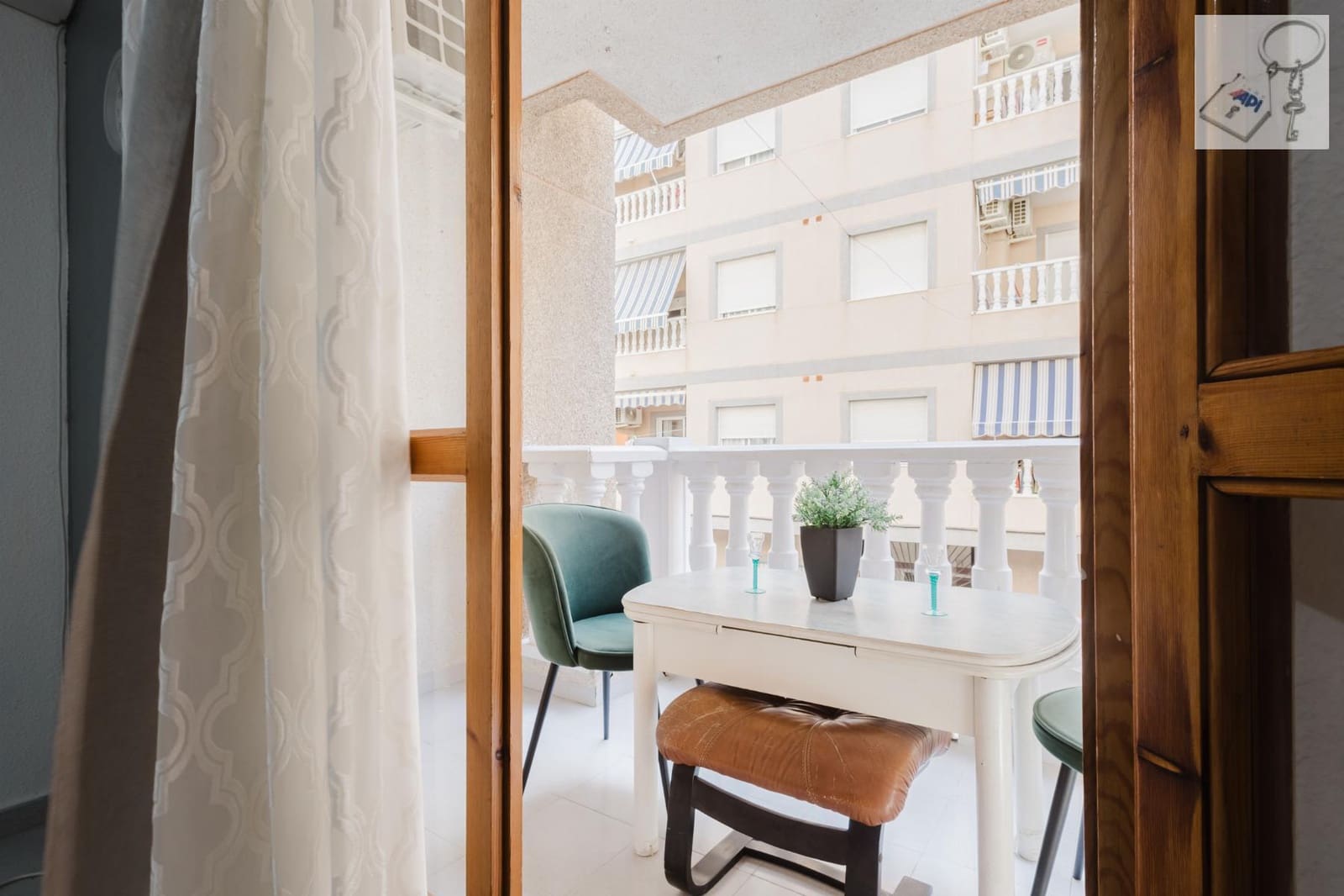 2 sovrum Lägenhet till salu i Torrevieja - 119 990 € (Ref: 9163483)