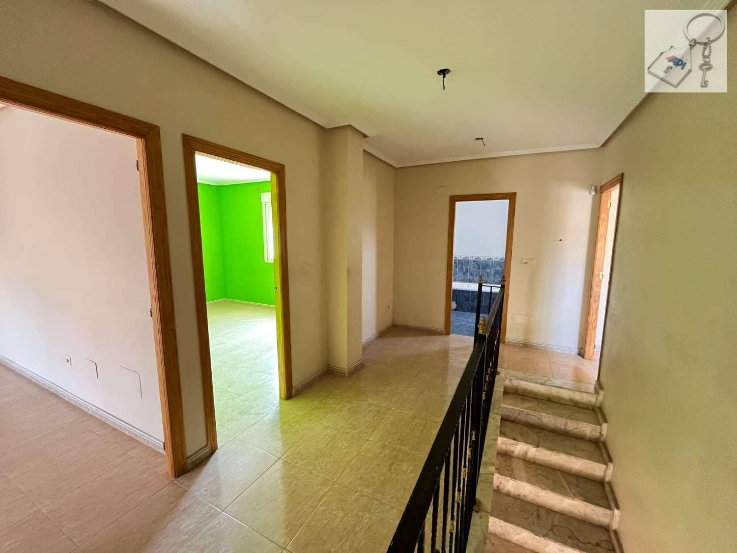 5 soveværelse Semi-Rækkehus til salg i Orihuela - € 145.000 (Ref: 9188071)