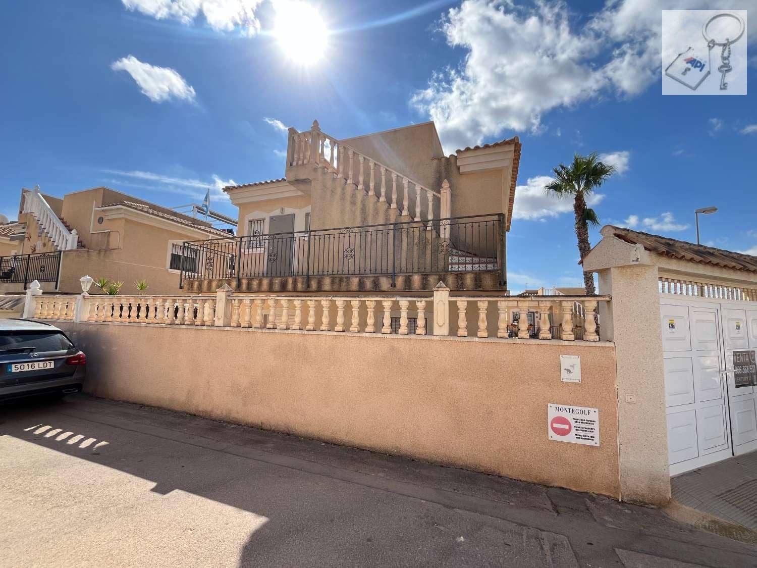 4 soveværelse Byhus til salg i Orihuela Costa med garage - € 220.000 (Ref: 9265164)