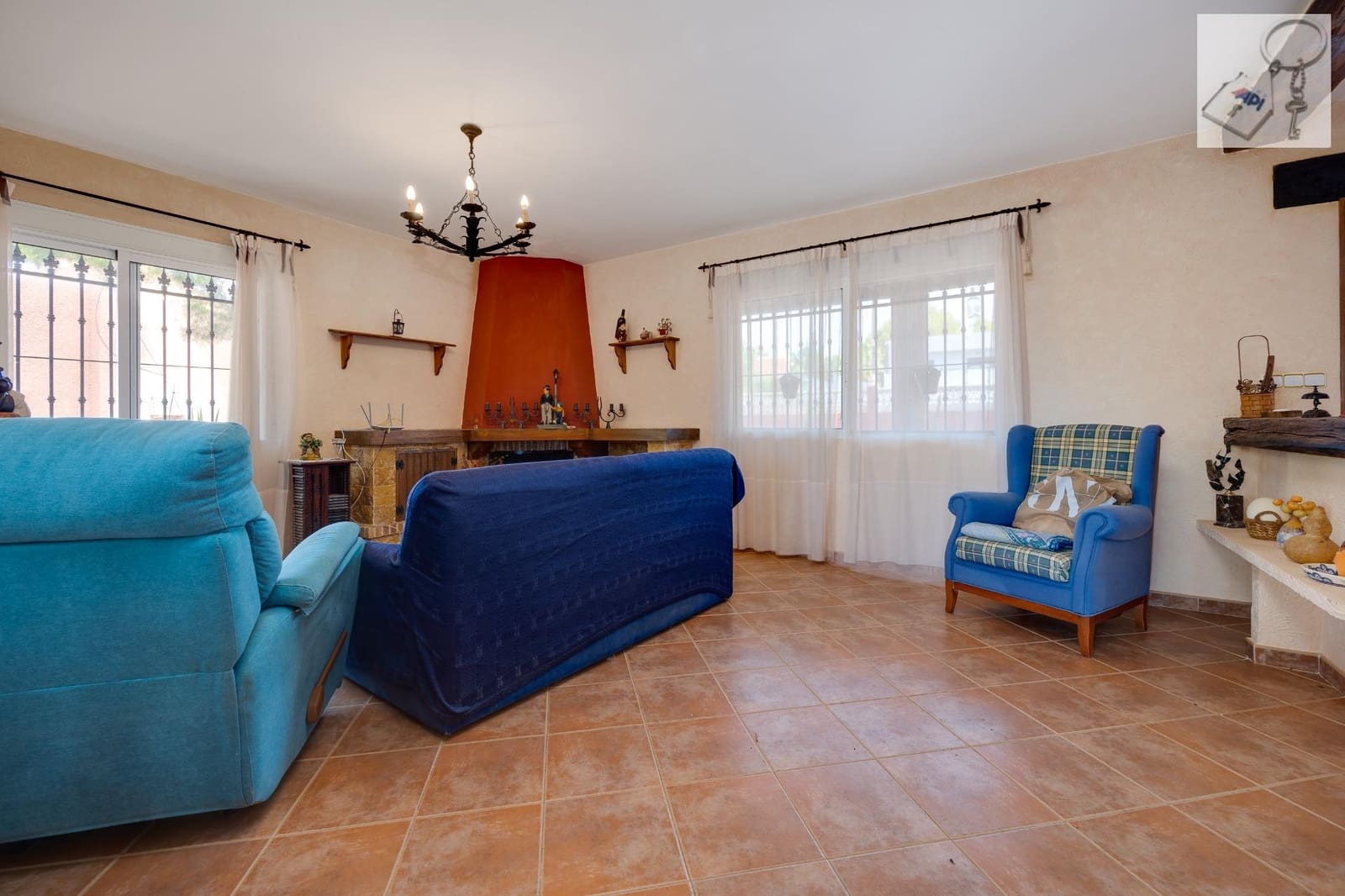 5 Zimmer Villa zu verkaufen in San Miguel de Salinas mit Pool - 449.950 € (Ref: 9306292)