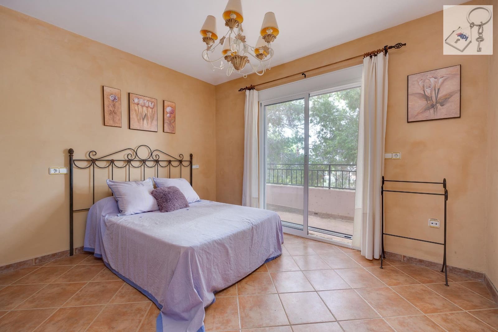 5 Zimmer Villa zu verkaufen in San Miguel de Salinas mit Pool - 449.950 € (Ref: 9306292)