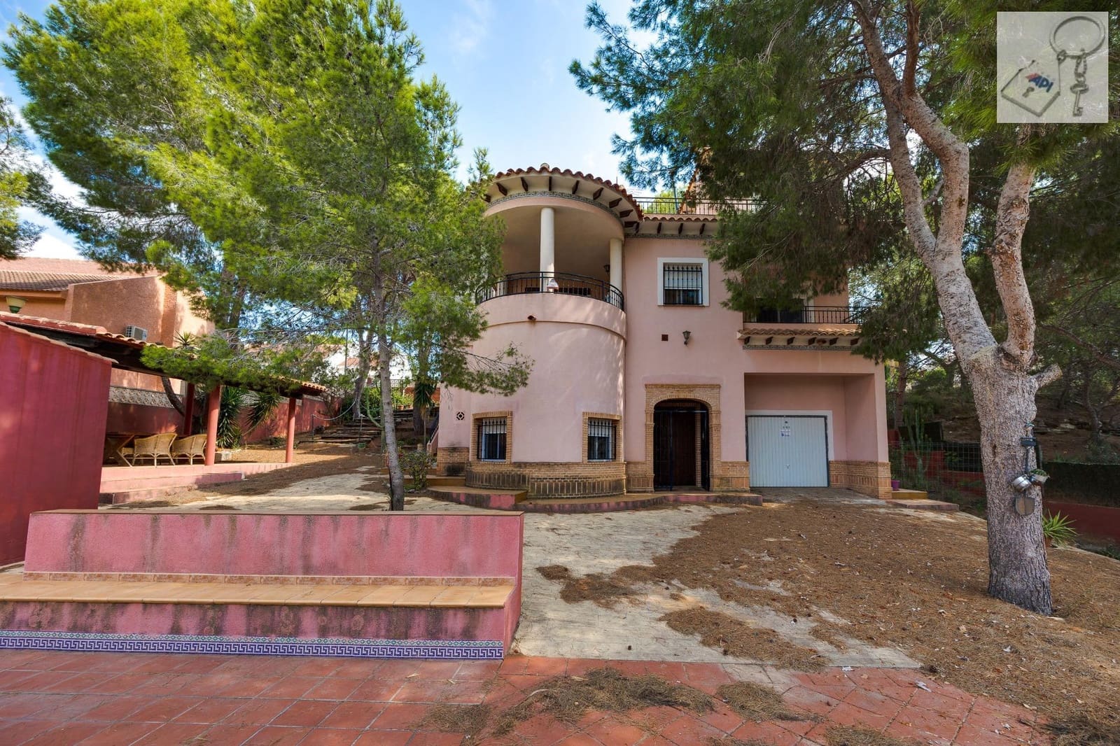 5 Zimmer Villa zu verkaufen in San Miguel de Salinas mit Pool - 449.950 € (Ref: 9306292)