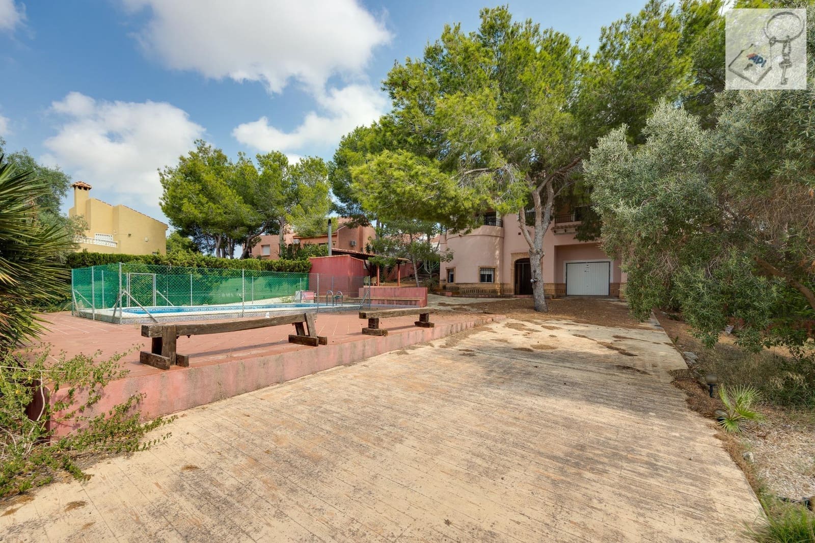5 Zimmer Villa zu verkaufen in San Miguel de Salinas mit Pool - 449.950 € (Ref: 9306292)