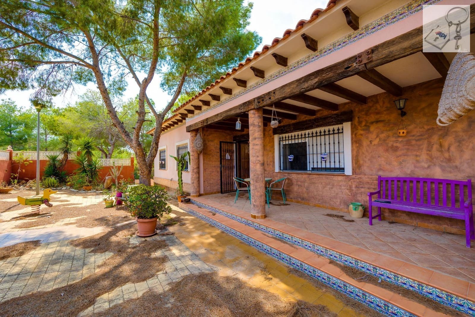 5 Zimmer Villa zu verkaufen in San Miguel de Salinas mit Pool - 449.950 € (Ref: 9306292)