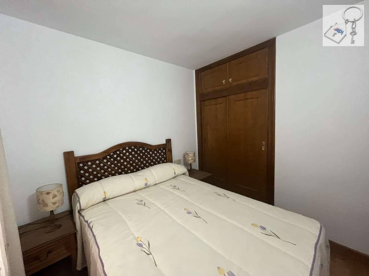 4 sovrum Strandlägenhet till salu i Torrevieja med garage - 279 000 € (Ref: 9374951)