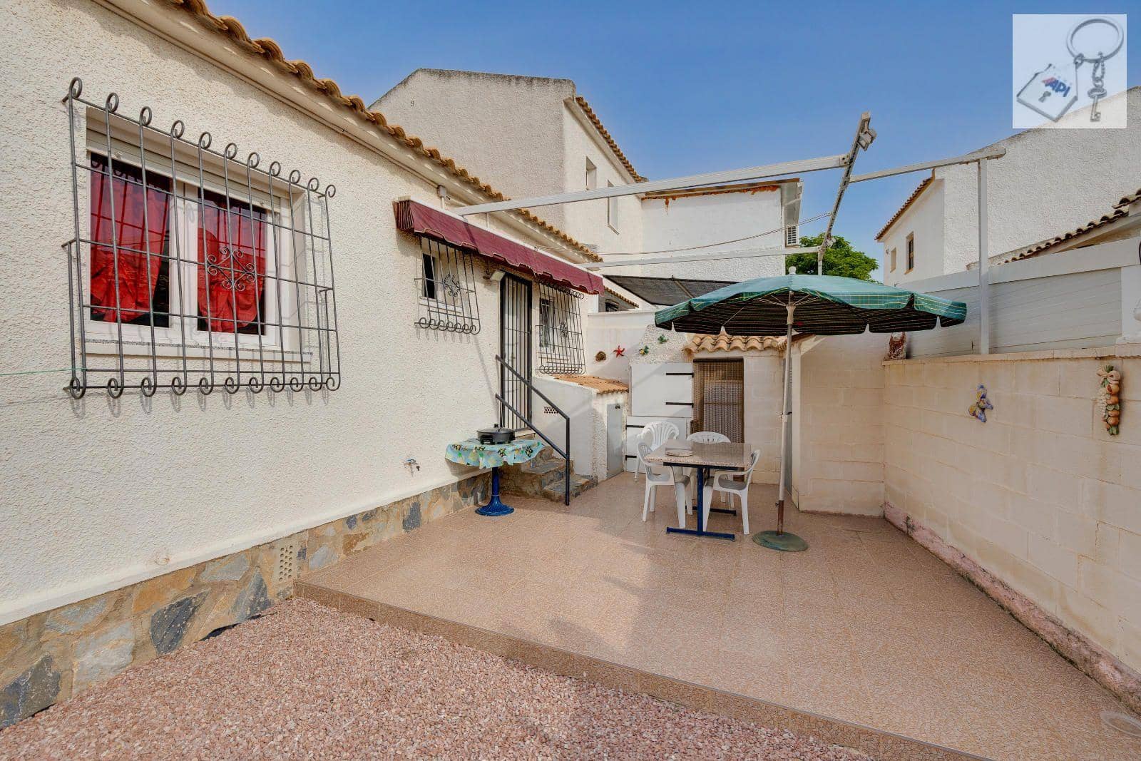 2 sovrum Villa till salu i Orihuela med pool - 189 969 € (Ref: 9395714)