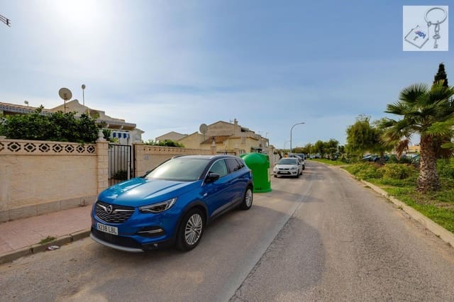 2 sovrum Villa till salu i Orihuela med pool - 189 969 € (Ref: 9395714)