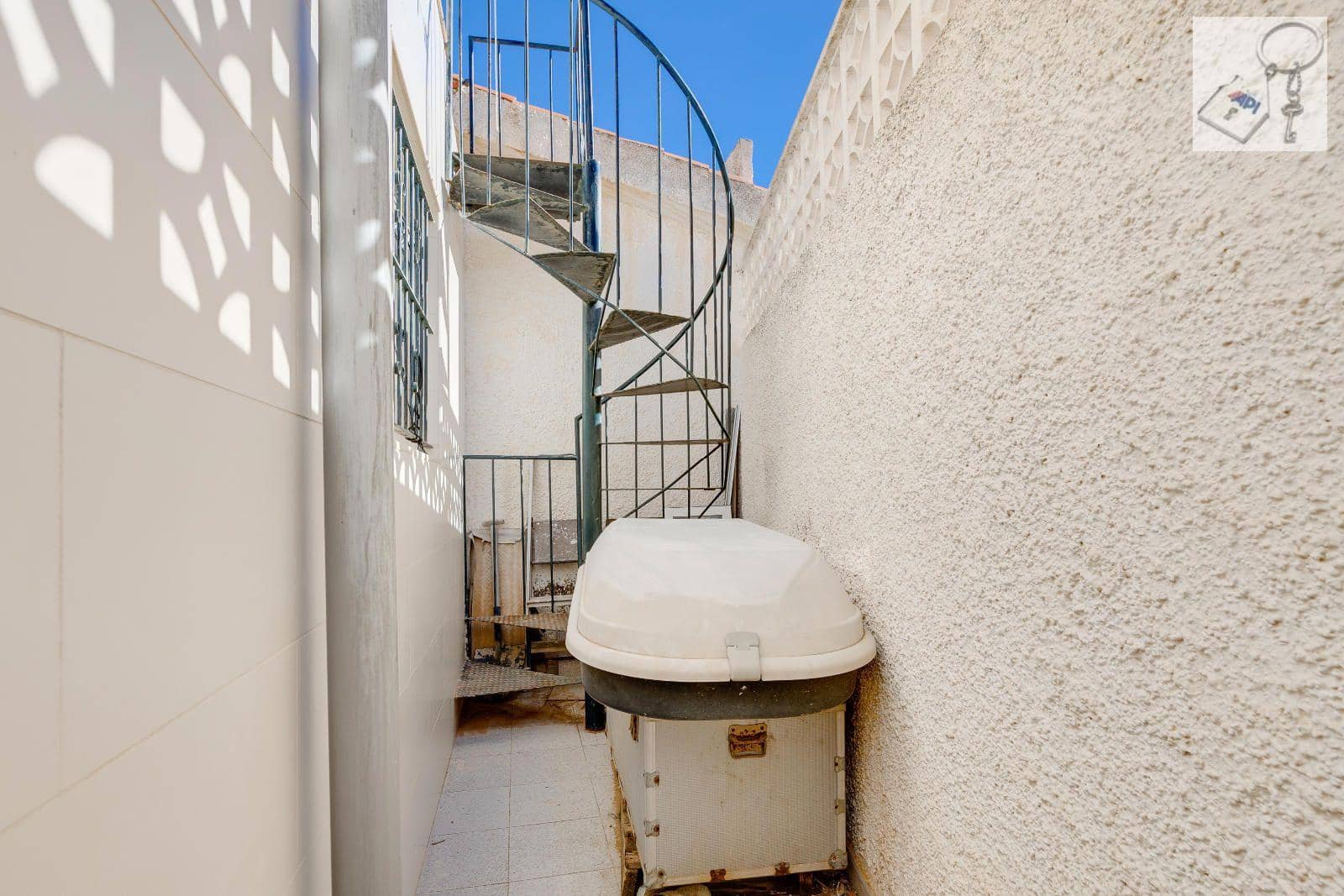 2 chambre Villa/Maison Mitoyenne à vendre à Torrevieja - 179 969 € (Ref: 9402874)