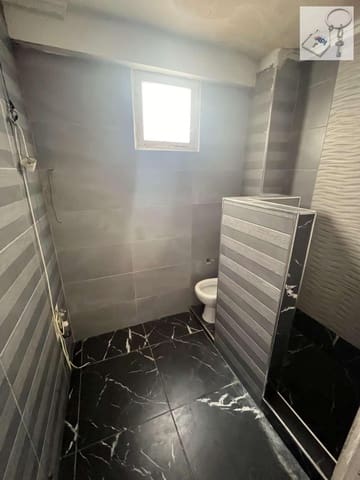 3 bedroom Beach Apartment for sale in Carrús Est - Camí dels Magros, Elche / Elx - € 75,000 (Ref: 9413605)