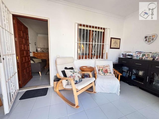 2 makuuhuone Paritalo myytävänä paikassa El Chaparral, Torrevieja - 93 000 € (Ref: 9436686)