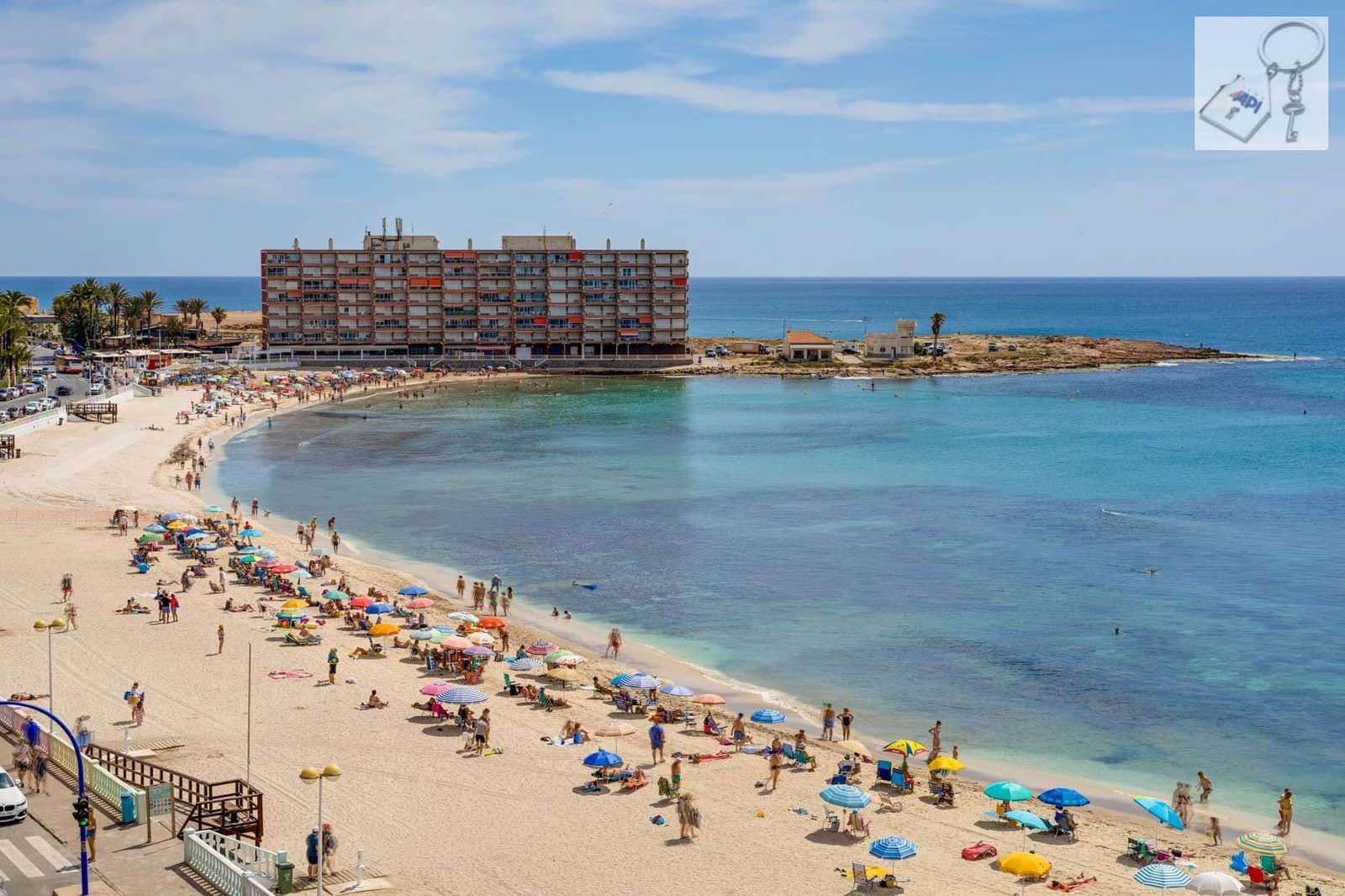 Ático de 3 habitaciones en Torrevieja en venta - 180.000 € (Ref: 9475910)