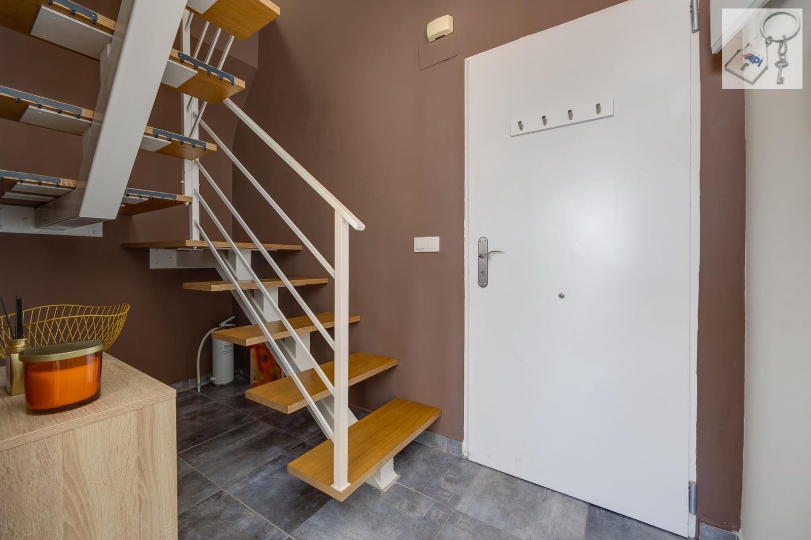 Ático de 3 habitaciones en Torrevieja en venta - 180.000 € (Ref: 9475910)