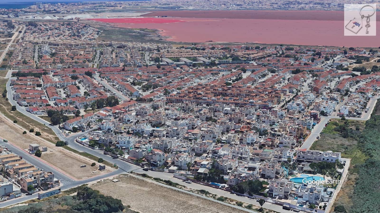 4 Zimmer Finca/Landgut zu verkaufen in Torrevieja mit Pool - 235.000 € (Ref: 9475911)