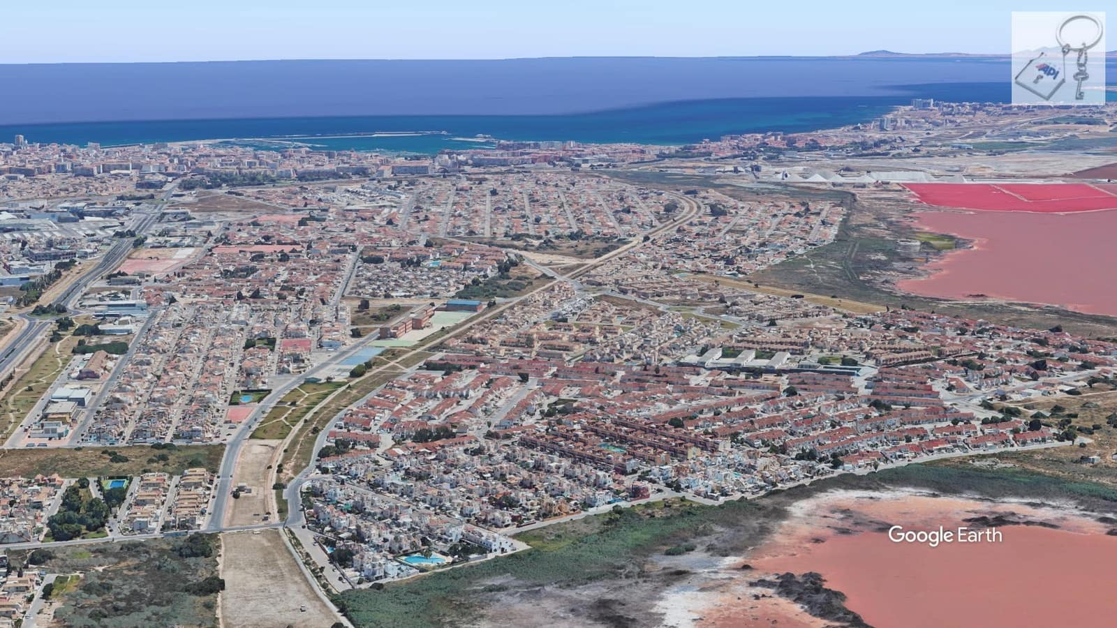 4 Zimmer Finca/Landgut zu verkaufen in Torrevieja mit Pool - 235.000 € (Ref: 9475911)