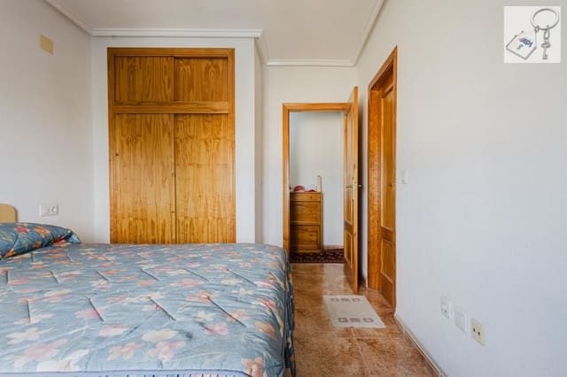 3 Zimmer Apartment zu verkaufen in Torrevieja - 159.500 € (Ref: 9498053)