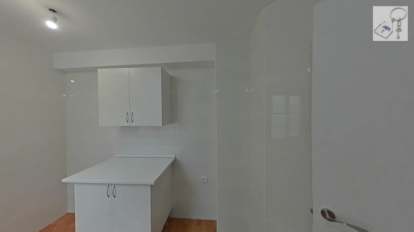 2 makuuhuone Ranta-asunto myytävänä paikassa Torrevieja - 164 000 € (Ref: 9537222)