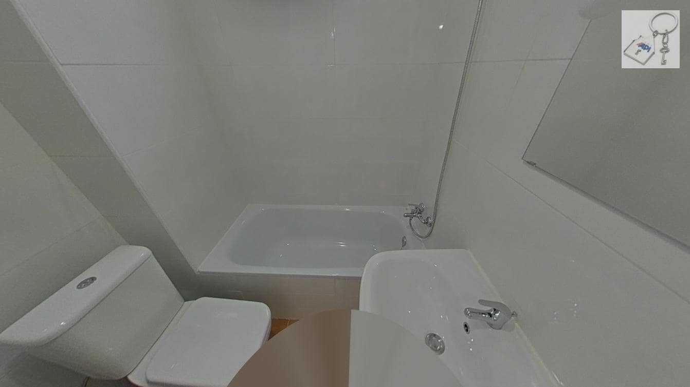 2 makuuhuone Ranta-asunto myytävänä paikassa Torrevieja - 164 000 € (Ref: 9537222)