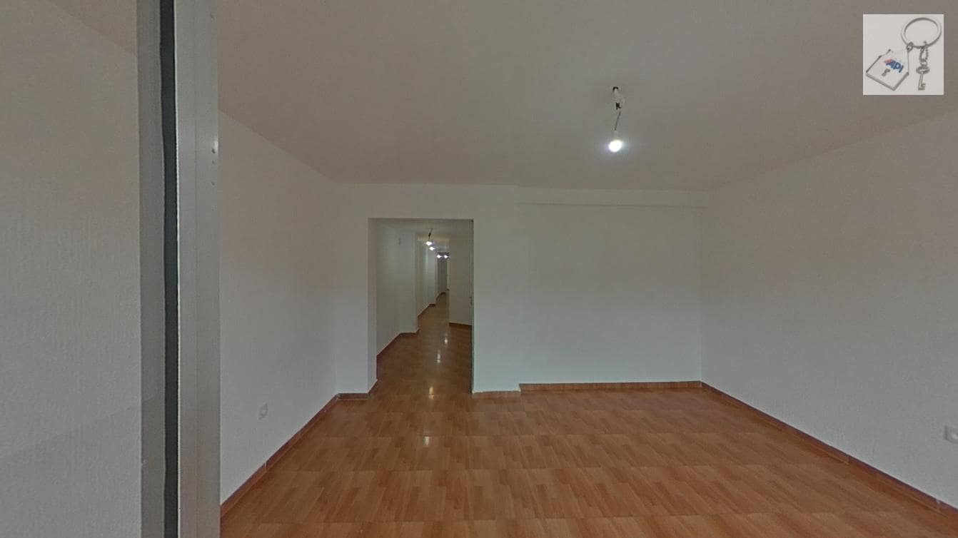 2 makuuhuone Ranta-asunto myytävänä paikassa Torrevieja - 164 000 € (Ref: 9537222)