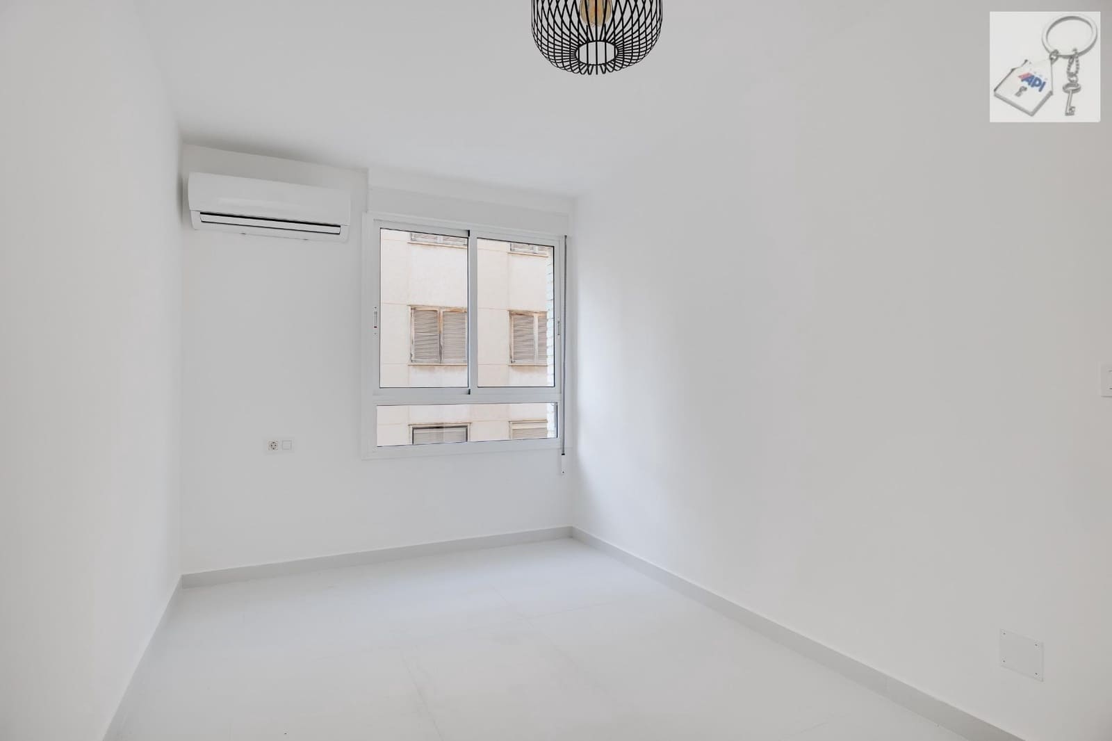 3 bedroom Apartment for sale in Torrevieja - € 259,000 (Ref: 9560901)