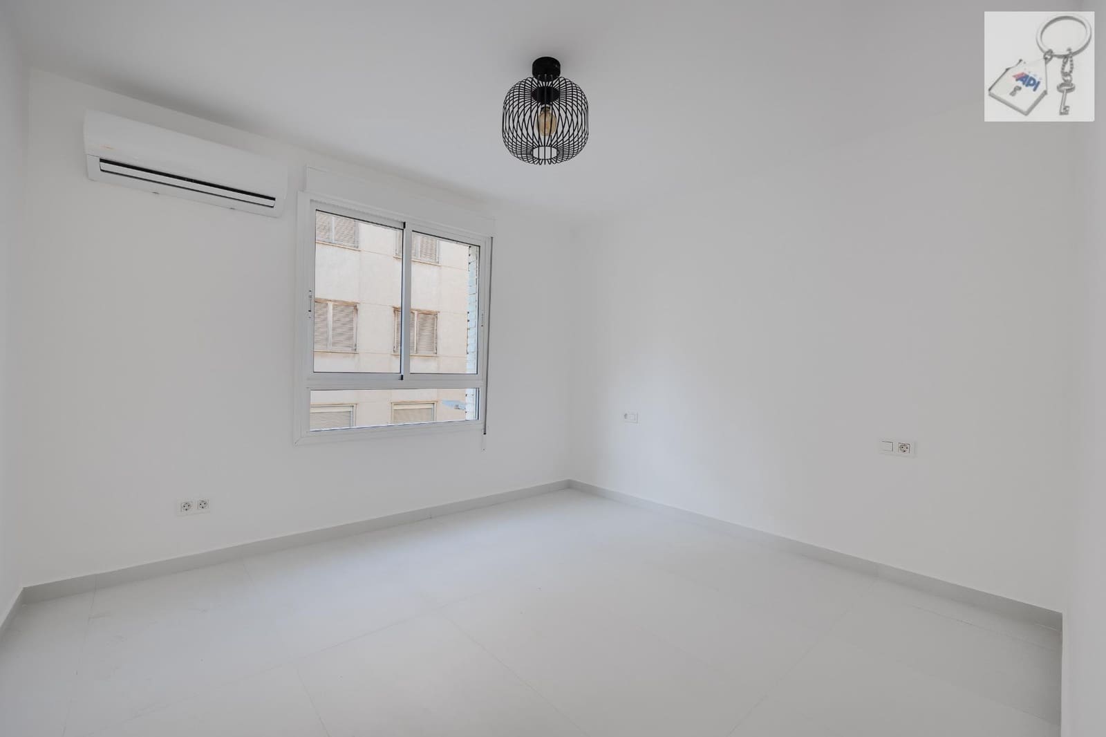 3 bedroom Apartment for sale in Torrevieja - € 259,000 (Ref: 9560901)