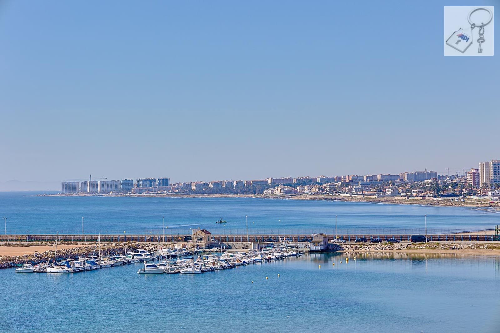 3 bedroom Apartment for sale in Torrevieja - € 259,000 (Ref: 9560901)