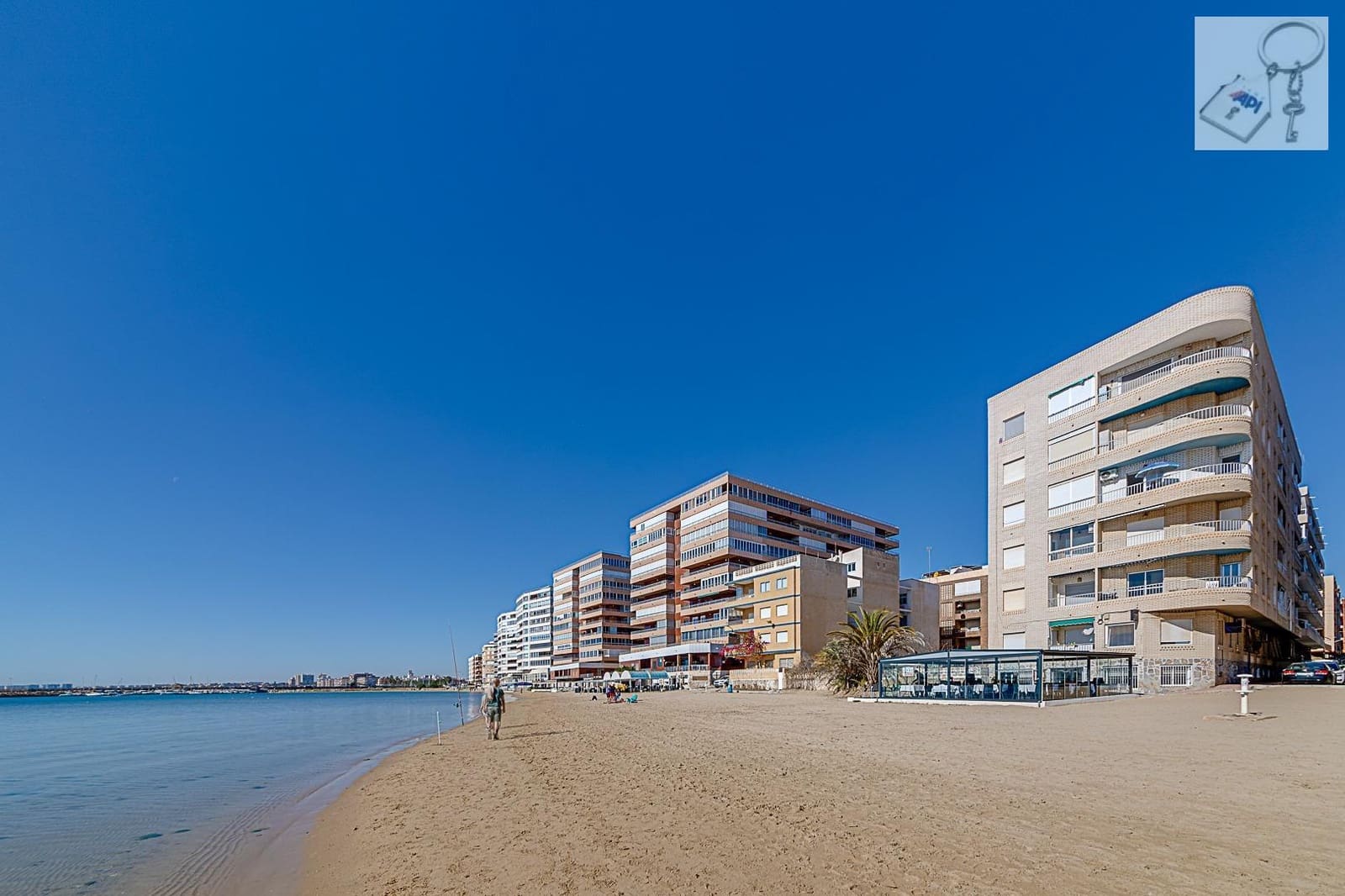 3 bedroom Apartment for sale in Torrevieja - € 259,000 (Ref: 9560901)