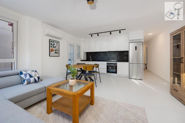 3 bedroom Apartment for sale in Torrevieja - € 259,000 (Ref: 9560901)