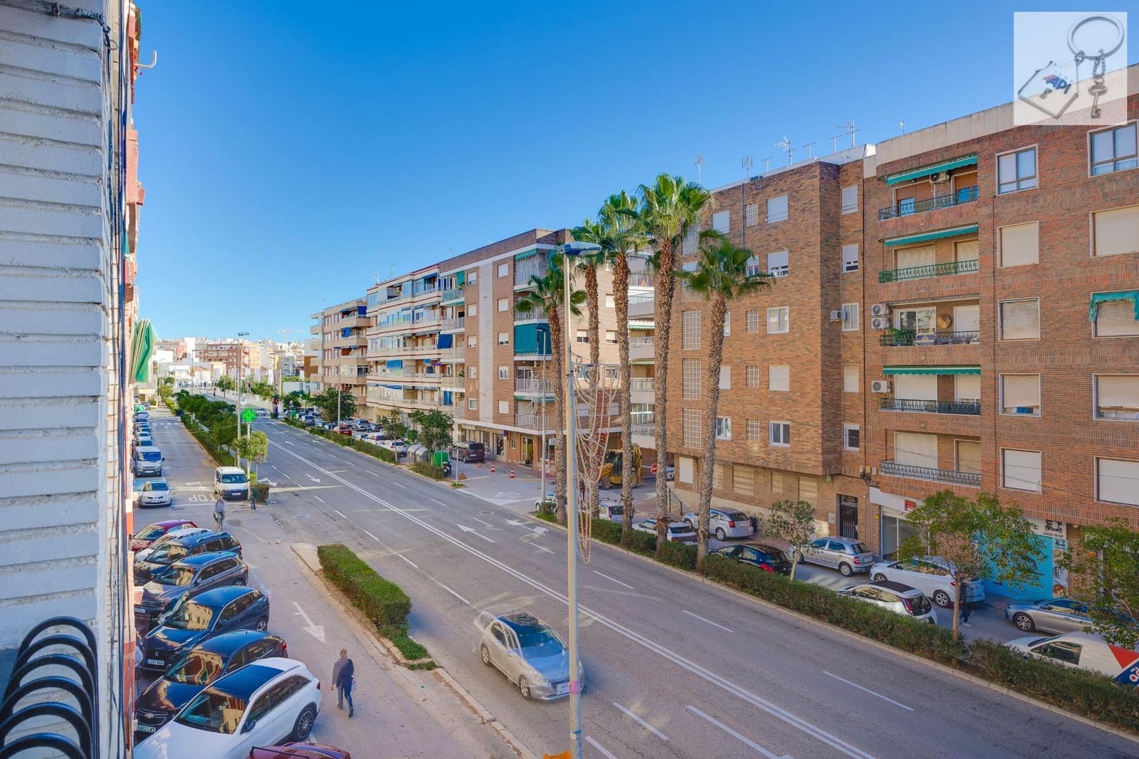 3 bedroom Apartment for sale in Torrevieja - € 259,000 (Ref: 9560901)