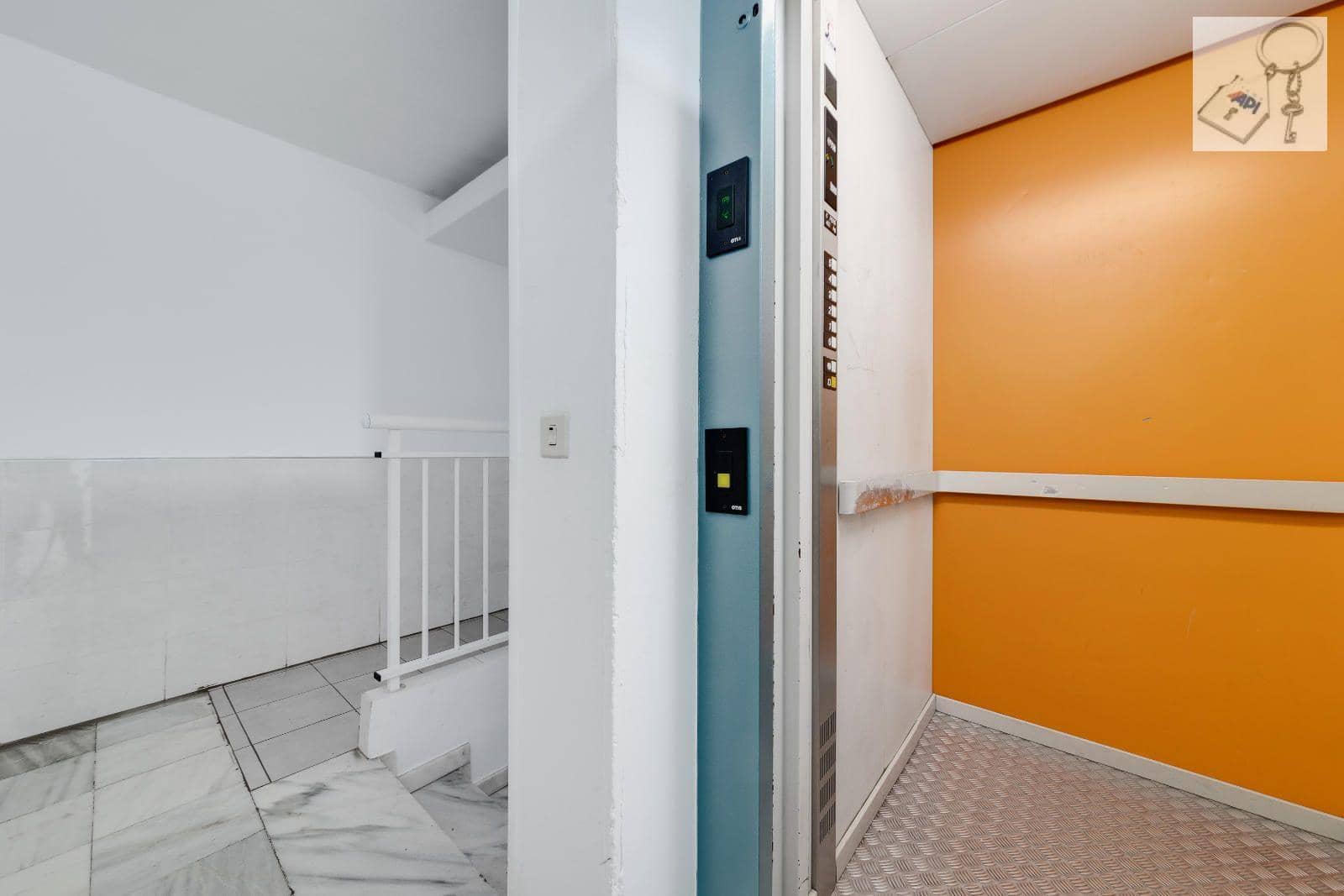 Penthouse for sale in Torrevieja - € 89,969 (Ref: 9594622)