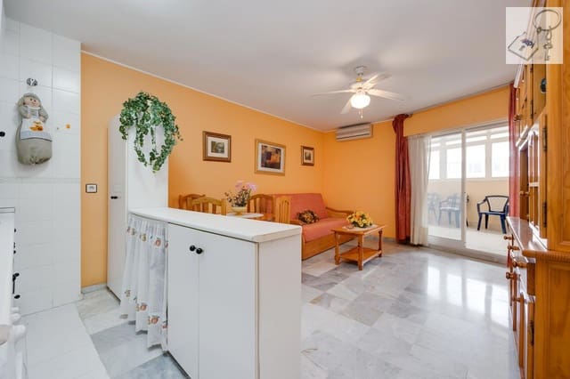 Penthouse zu verkaufen in Torrevieja - 89.969 € (Ref: 9594622)